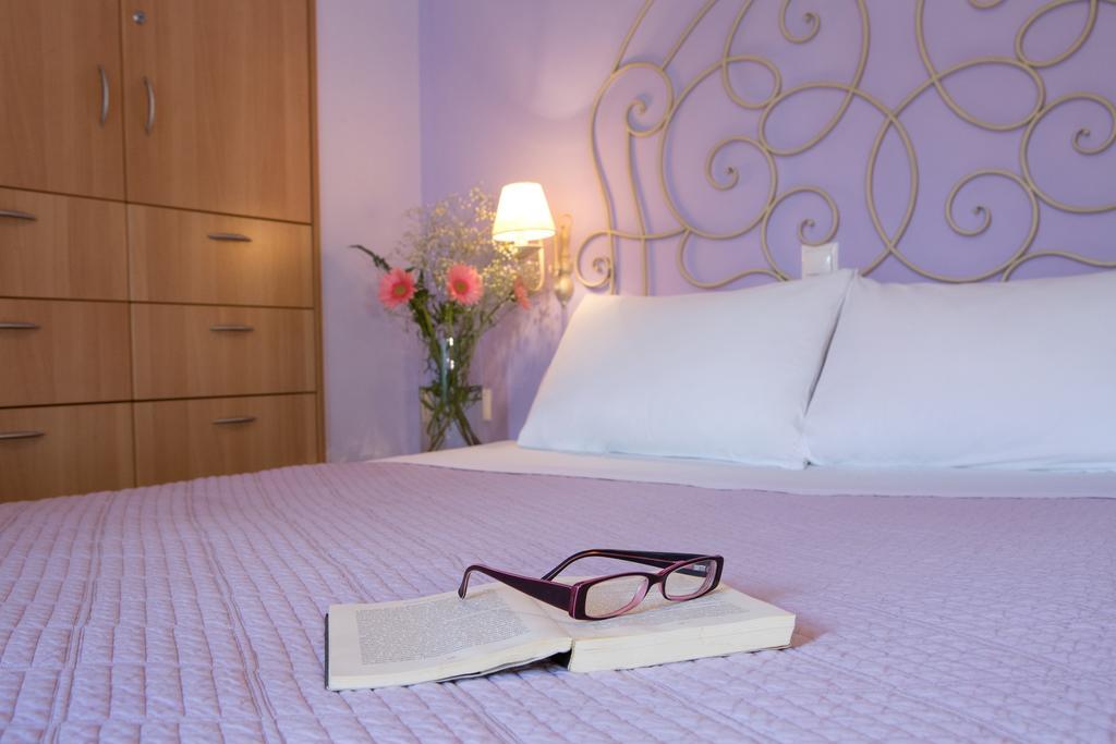 Amalia Apartments Exanthia Ngoại thất bức ảnh