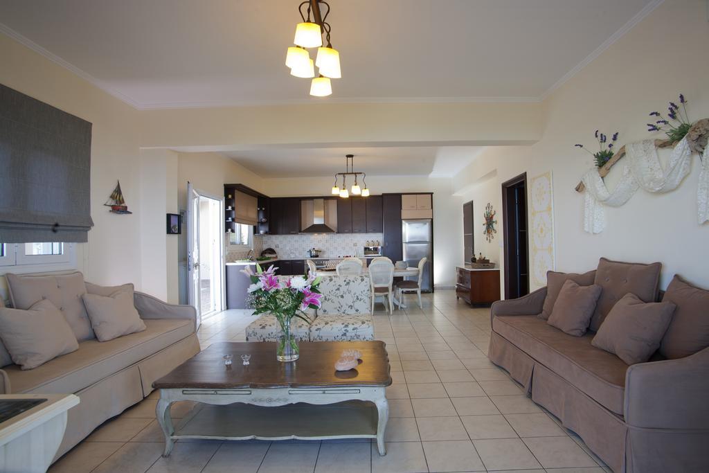 Amalia Apartments Exanthia Ngoại thất bức ảnh